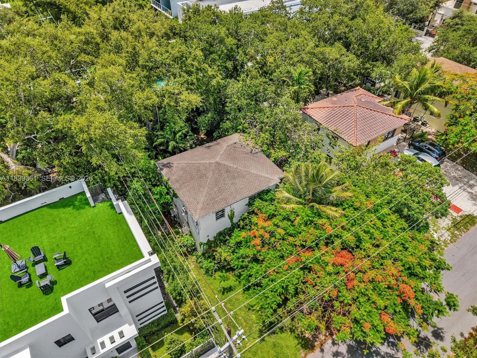3210 E Elizabeth St, Miami FL 33133 — 65