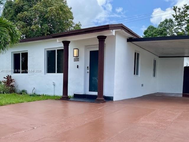 330 W 40th Pl, Hialeah FL 33012 — 2