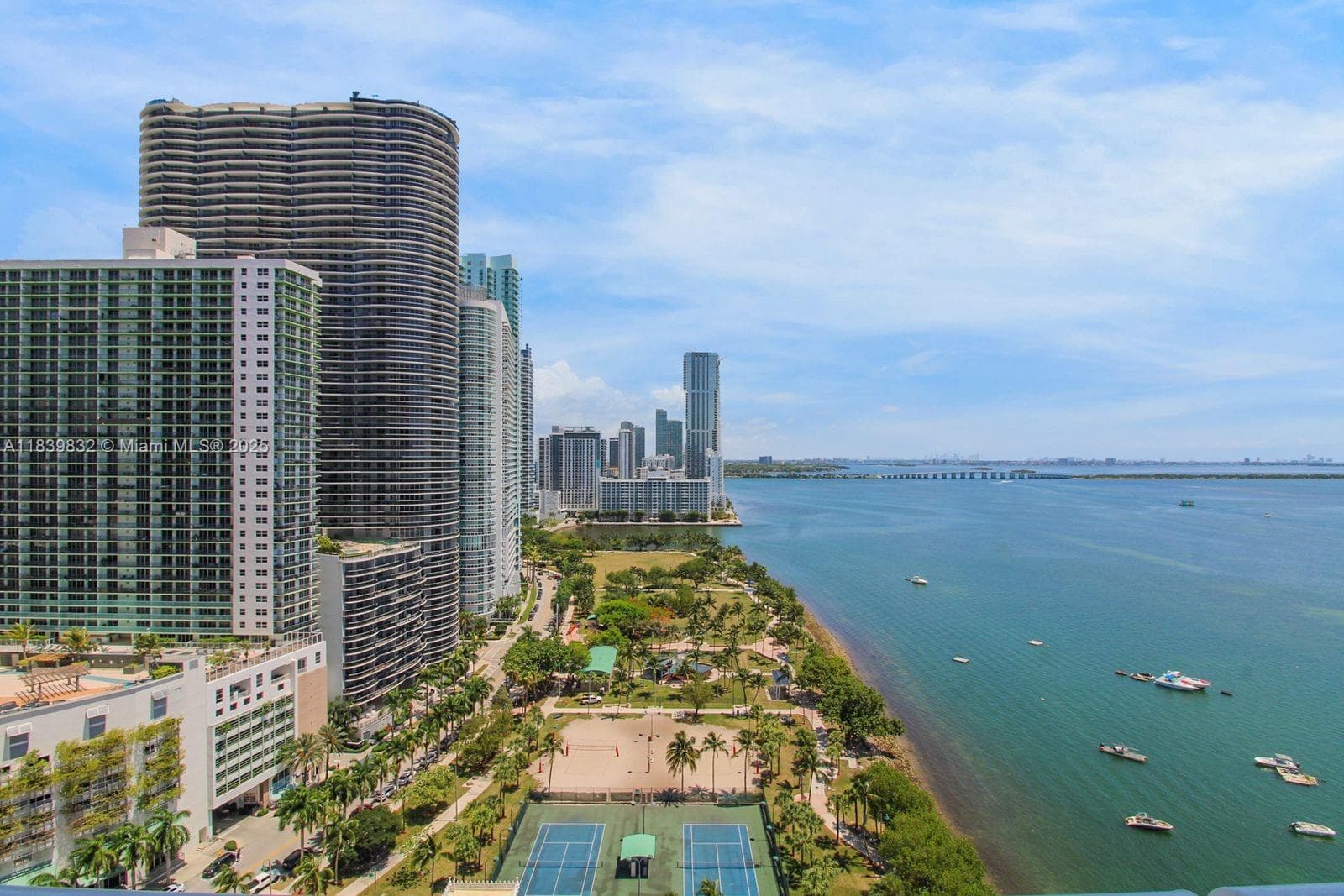 1717 N Bayshore Dr # 2635, Miami FL 33132 — 3
