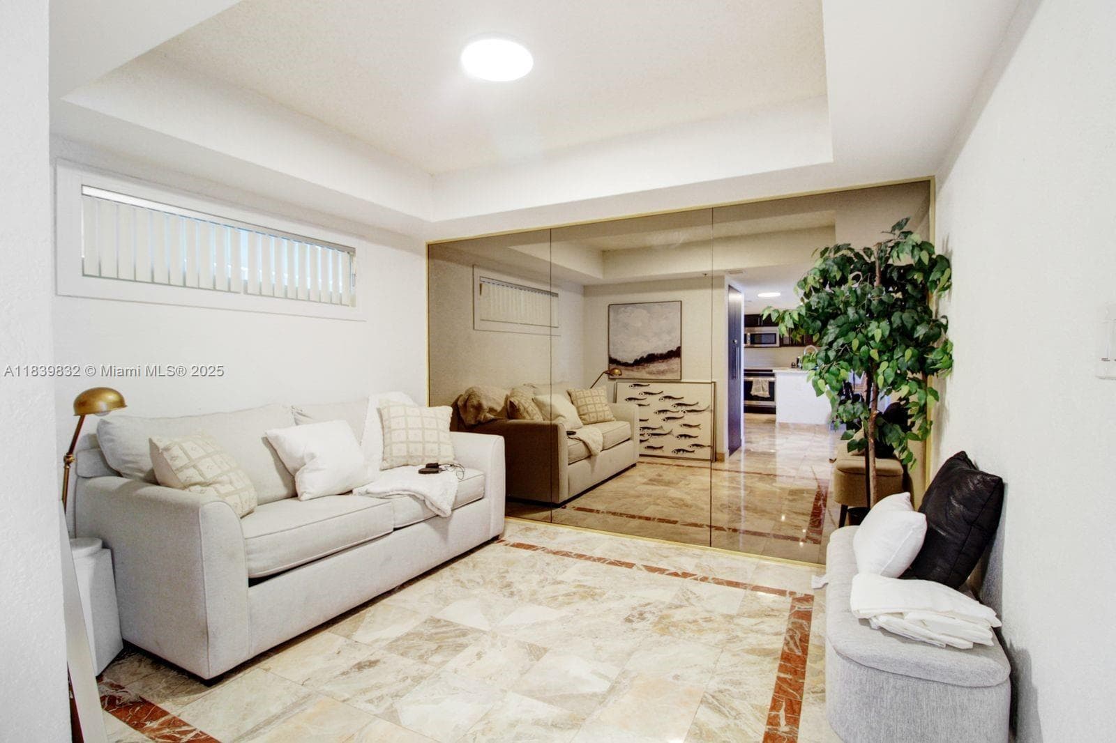 1717 N Bayshore Dr # 2635, Miami FL 33132 — 9
