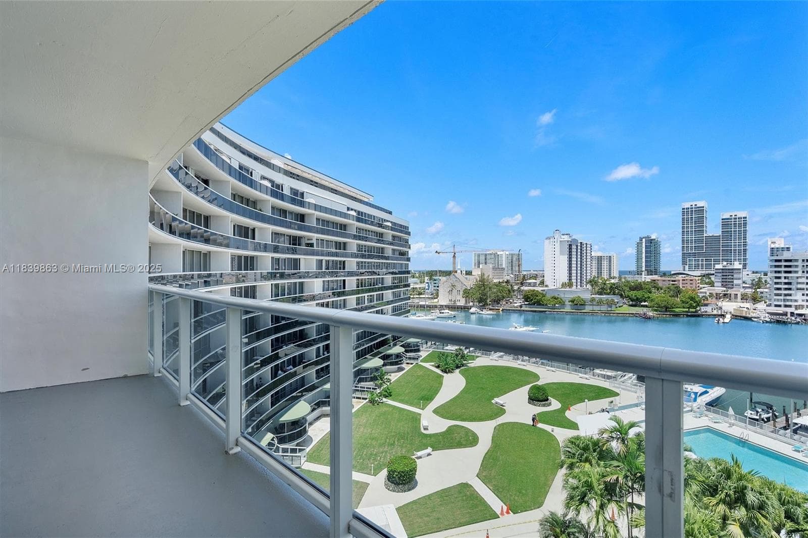 900 Bay Dr, Miami Beach FL 33141 — 3