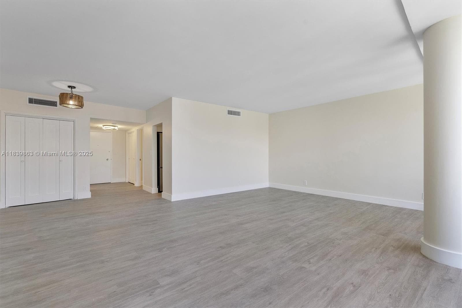 900 Bay Dr, Miami Beach FL 33141 — 8