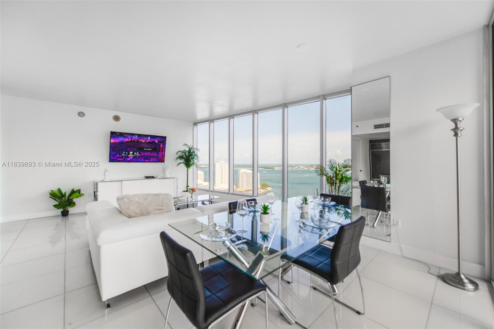 485 Brickell Ave # 2908, Miami FL 33131 — 5