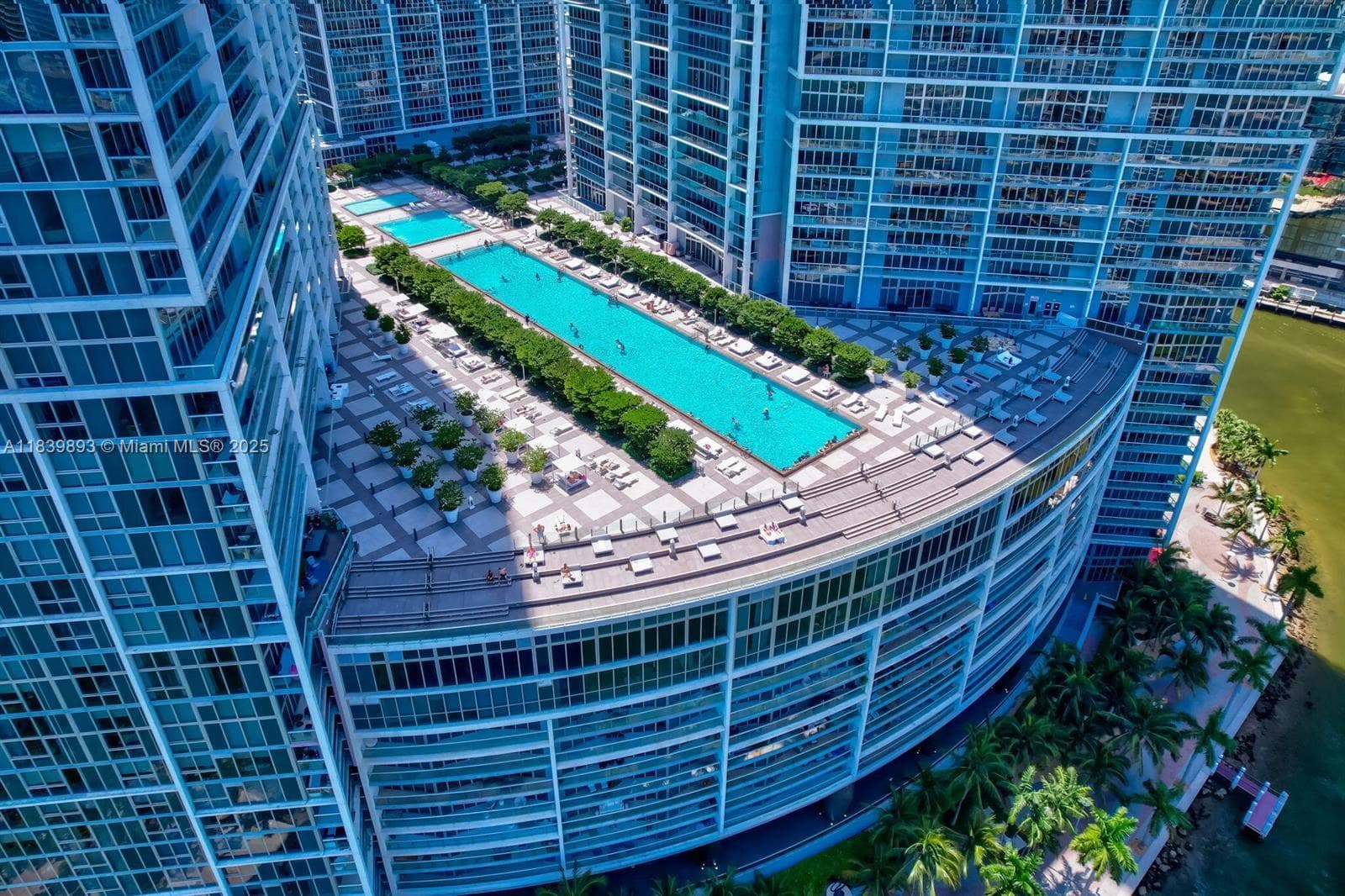 485 Brickell Ave # 2908, Miami FL 33131 — 33