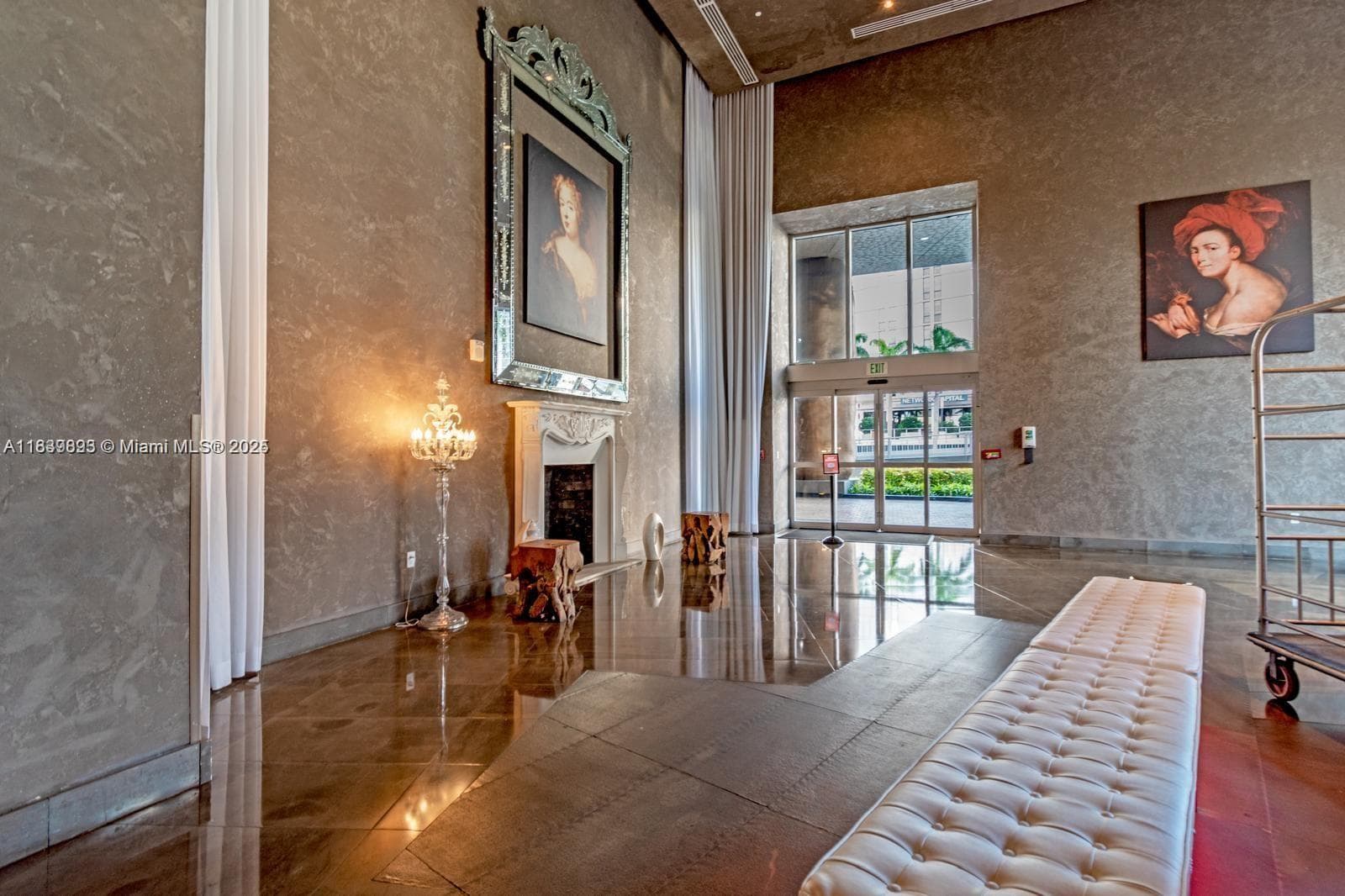 485 Brickell Ave # 2908, Miami FL 33131 — 19