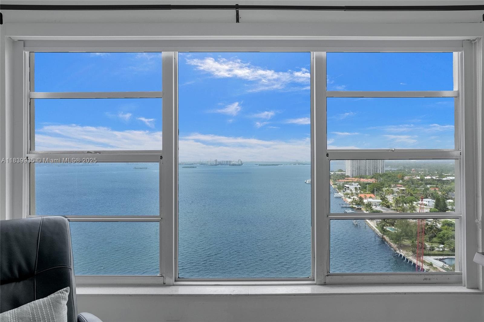 11111 Biscayne Blvd # 1915, Miami FL 33181 — 23