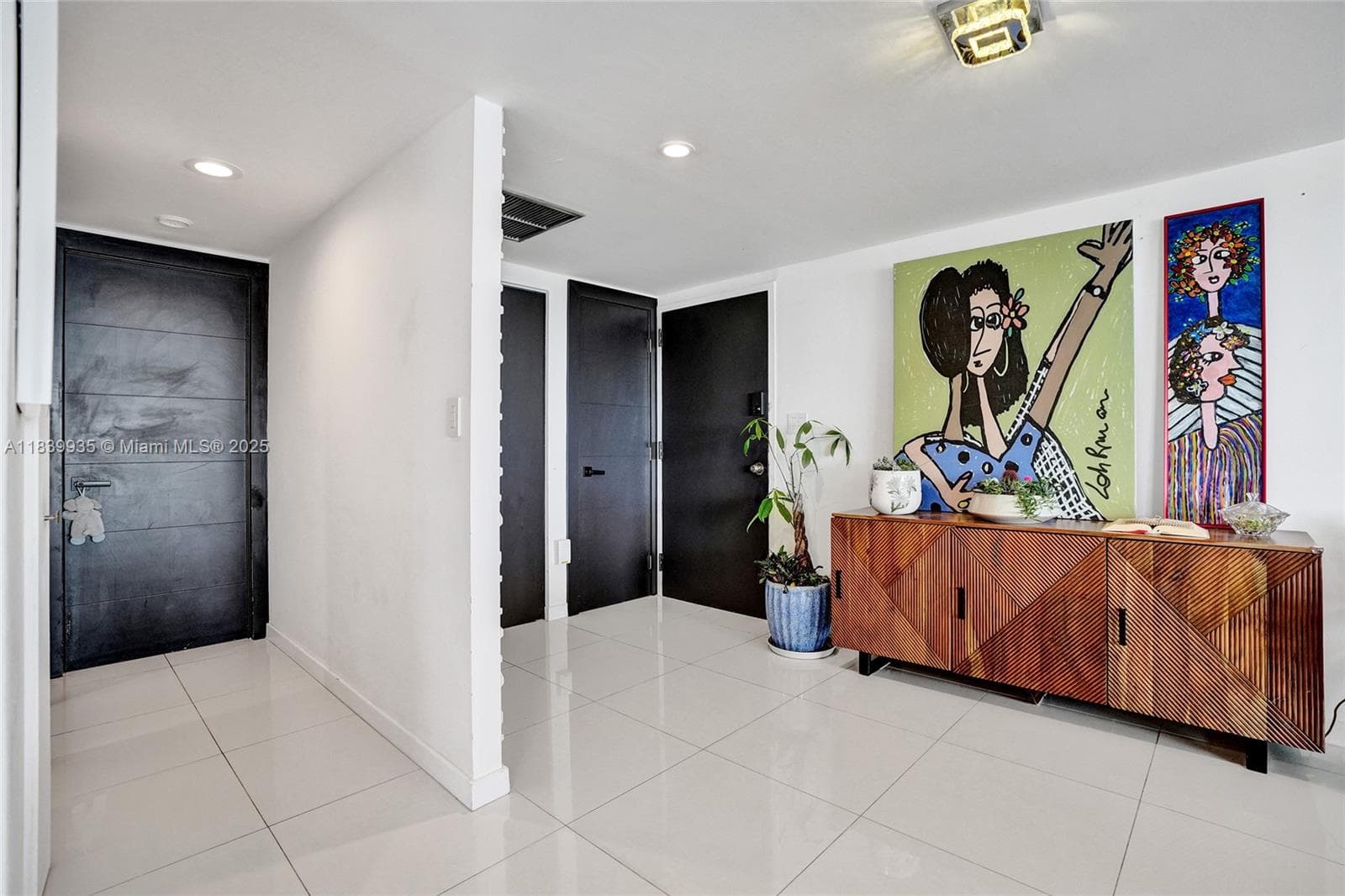 11111 Biscayne Blvd # 1915, Miami FL 33181 — 12