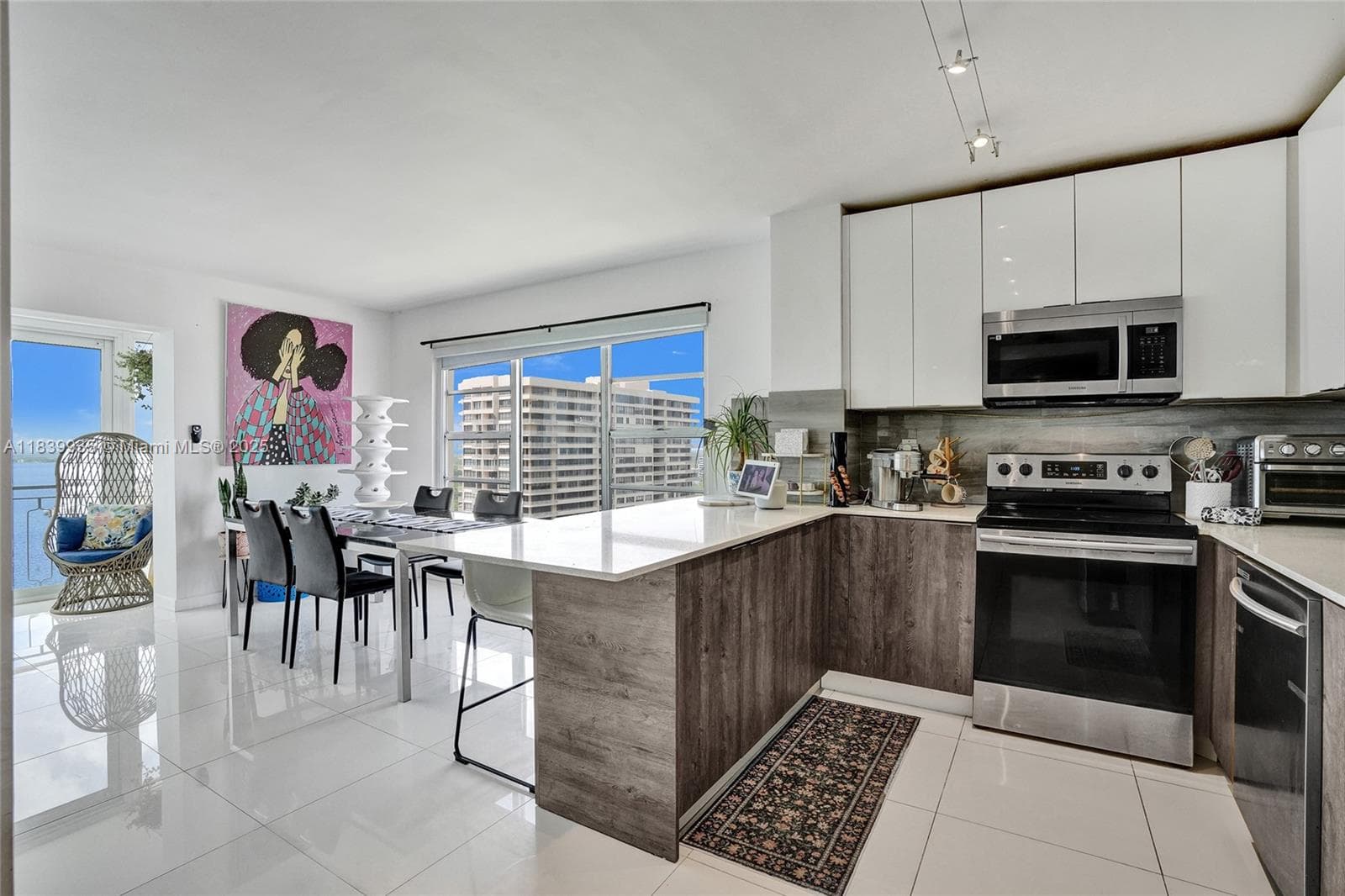 11111 Biscayne Blvd # 1915, Miami FL 33181 — 9