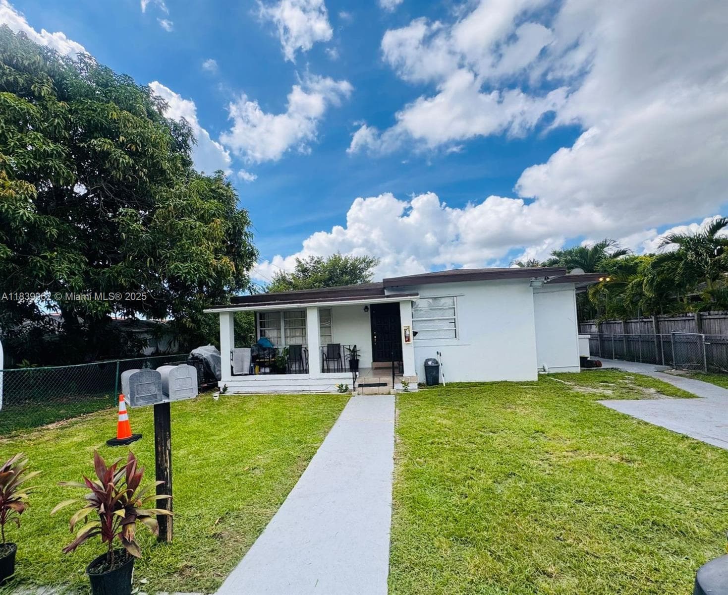 7230 NW 3rd St, Miami FL 33126 — 1