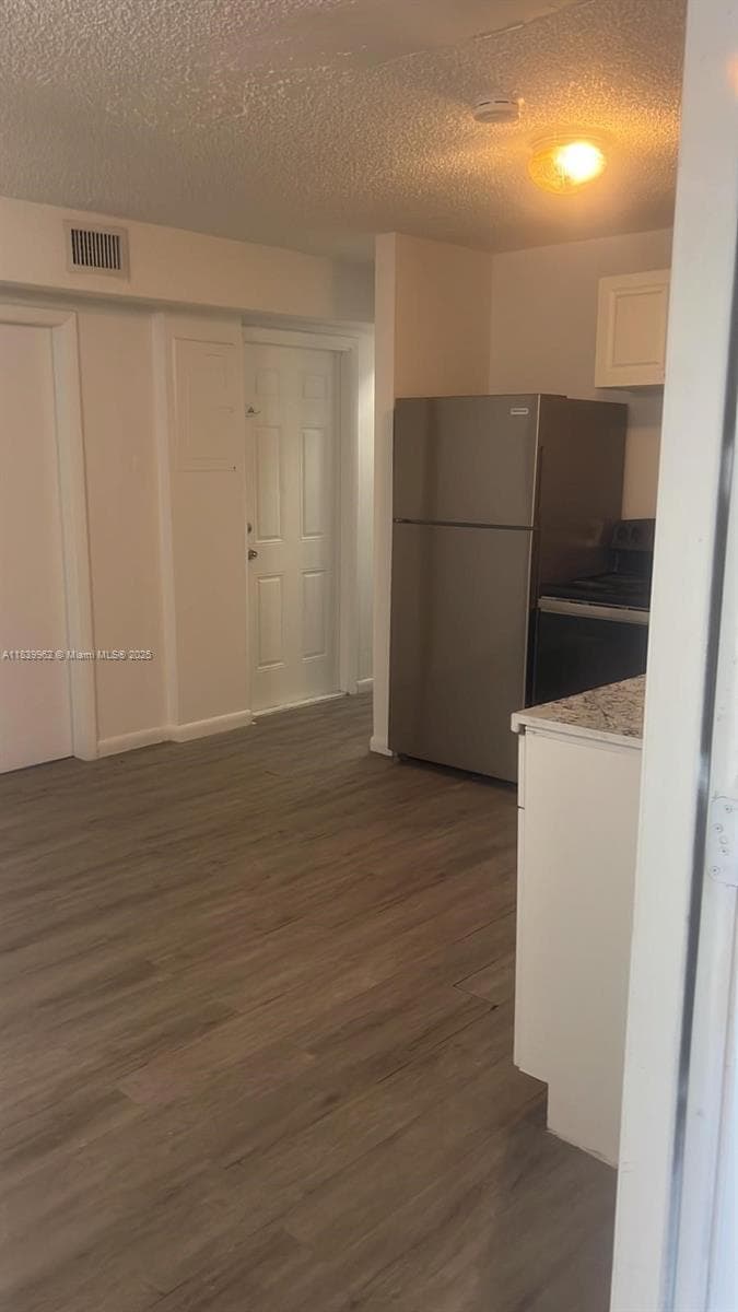 7230 NW 3rd St, Miami FL 33126 — 24