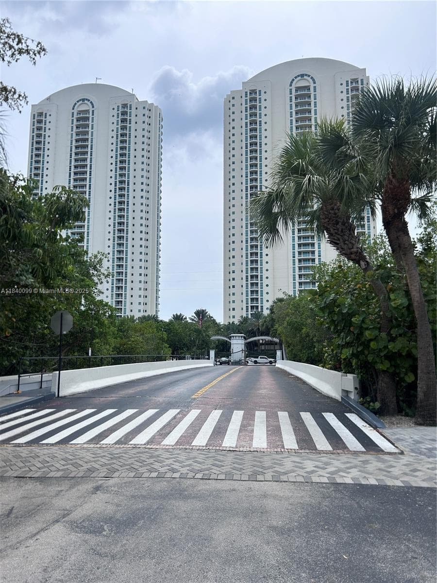 324 Poinciana Dr # 906, Sunny Isles Beach FL 33160 — 61