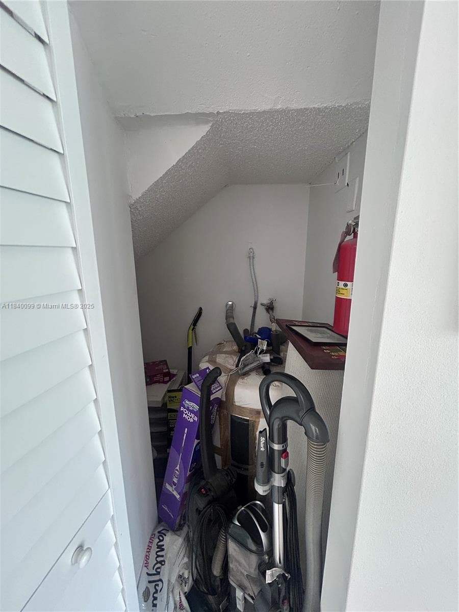 324 Poinciana Dr # 906, Sunny Isles Beach FL 33160 — 44