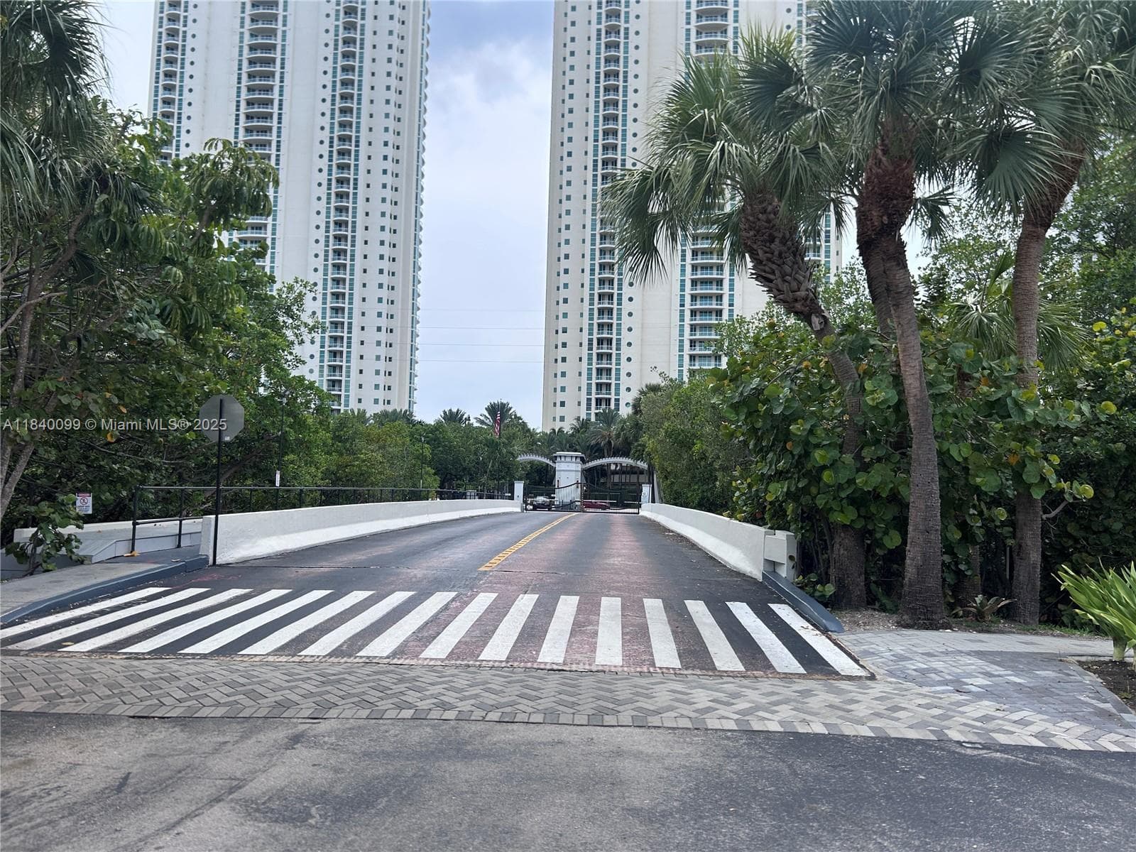 324 Poinciana Dr # 906, Sunny Isles Beach FL 33160 — 60