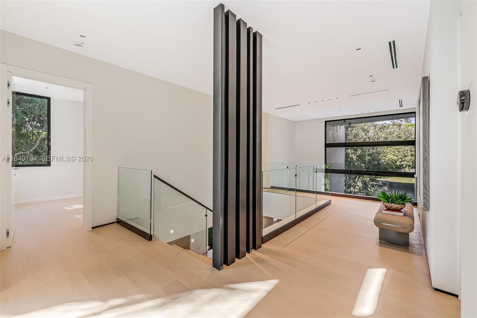 3860 Little Ave, Miami FL 33133 — 16