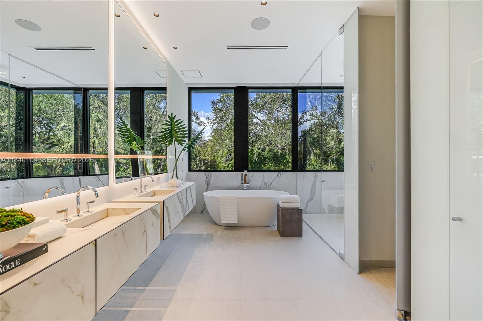 3860 Little Ave, Miami FL 33133 — 12