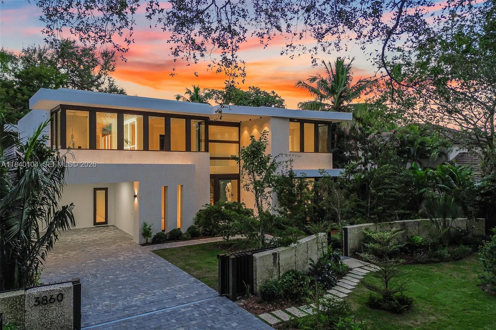 3860 Little Ave, Miami FL 33133 — 1
