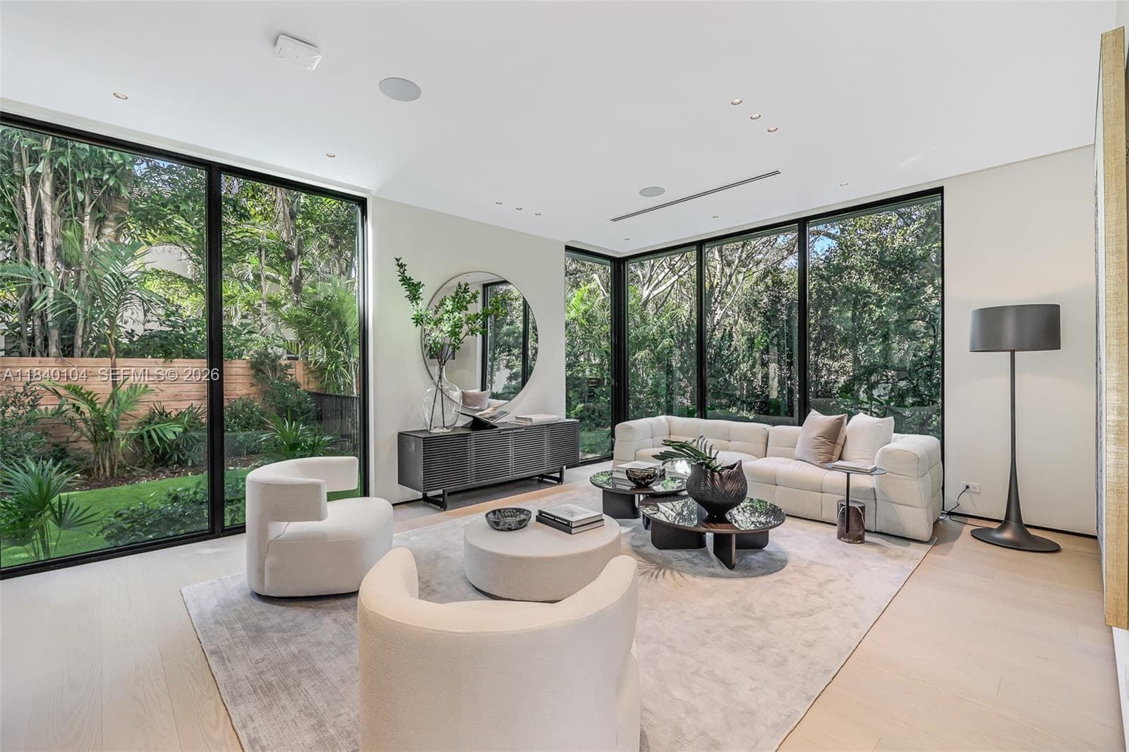 3860 Little Ave, Miami FL 33133 — 5