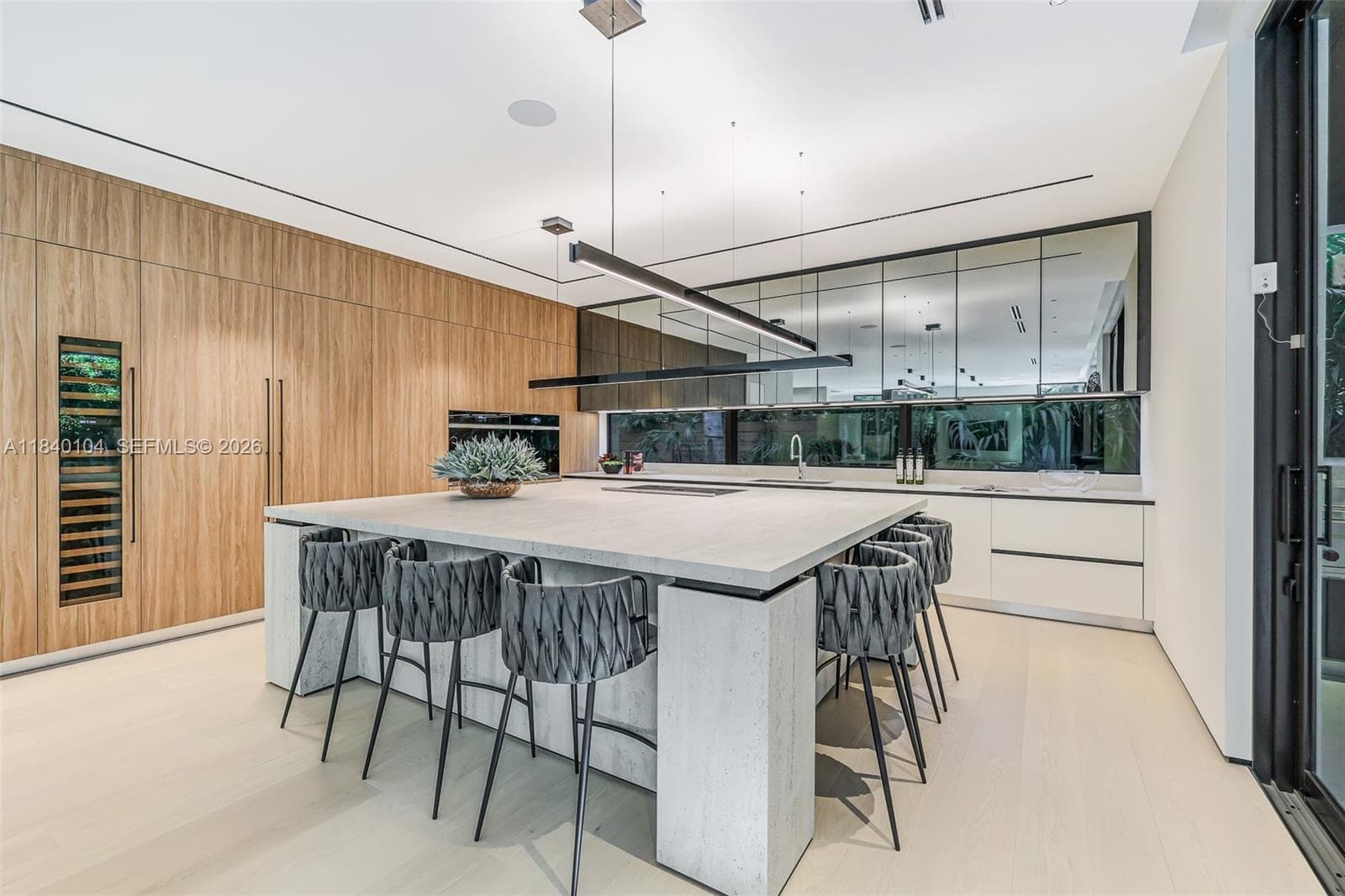 3860 Little Ave, Miami FL 33133 — 8