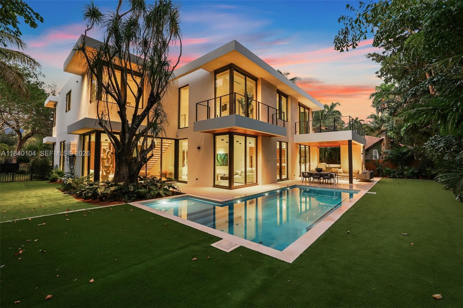 3860 Little Ave, Miami FL 33133 — 21