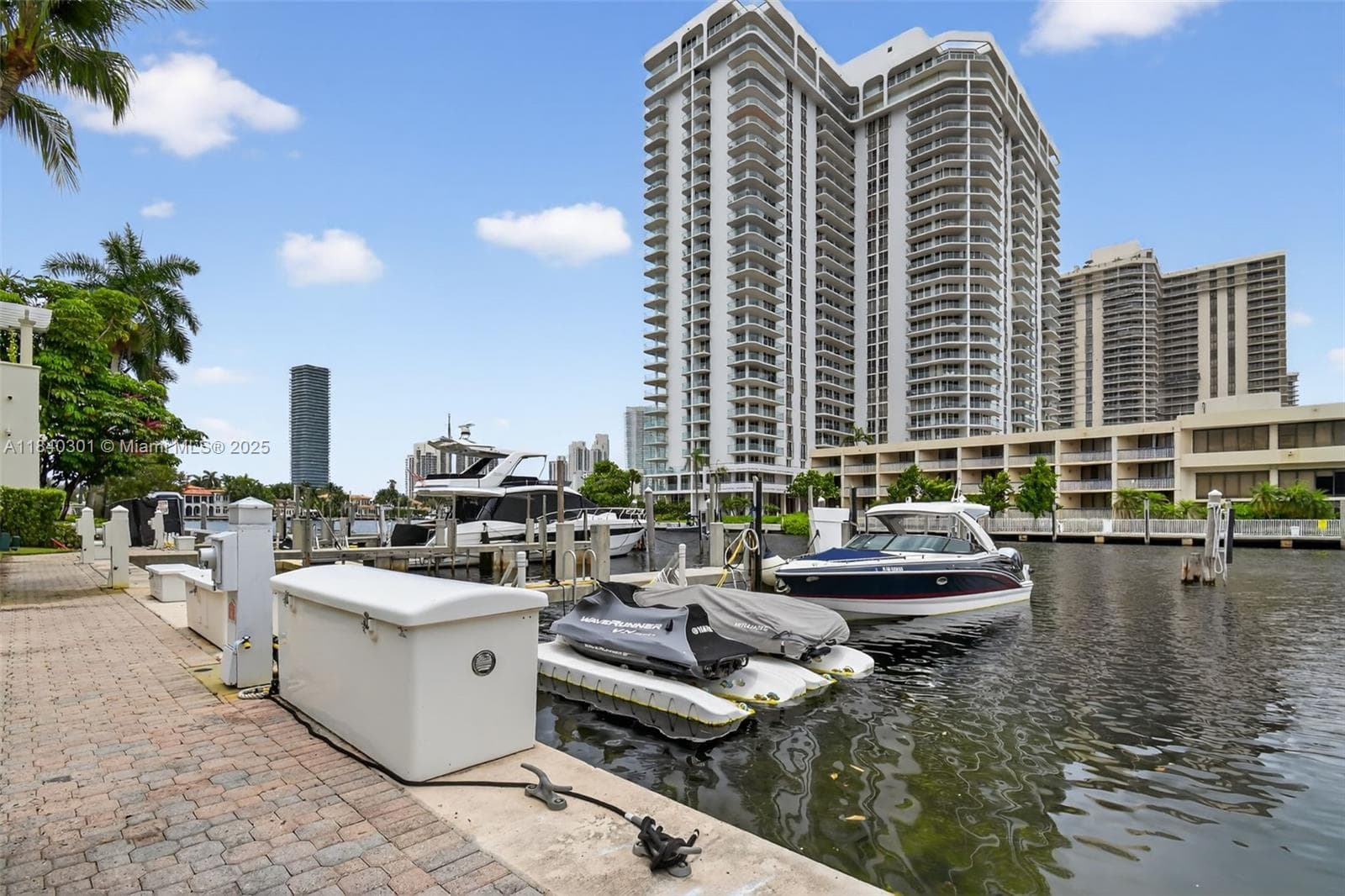 19925 NE 39th PL Boat Slip #16, Aventura FL 33180 — 3
