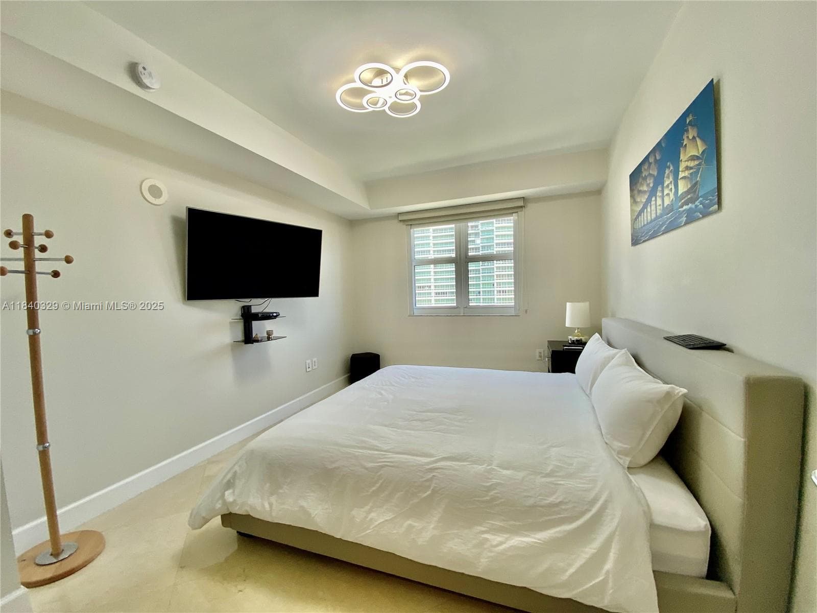 19900 E Country Club Dr # 1220, Aventura FL 33180 — 16