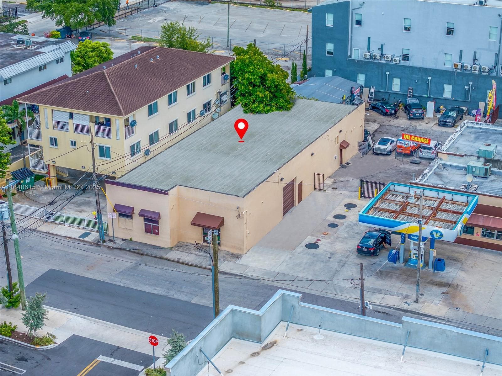 999 W Flagler St, Miami FL 33130 — 30