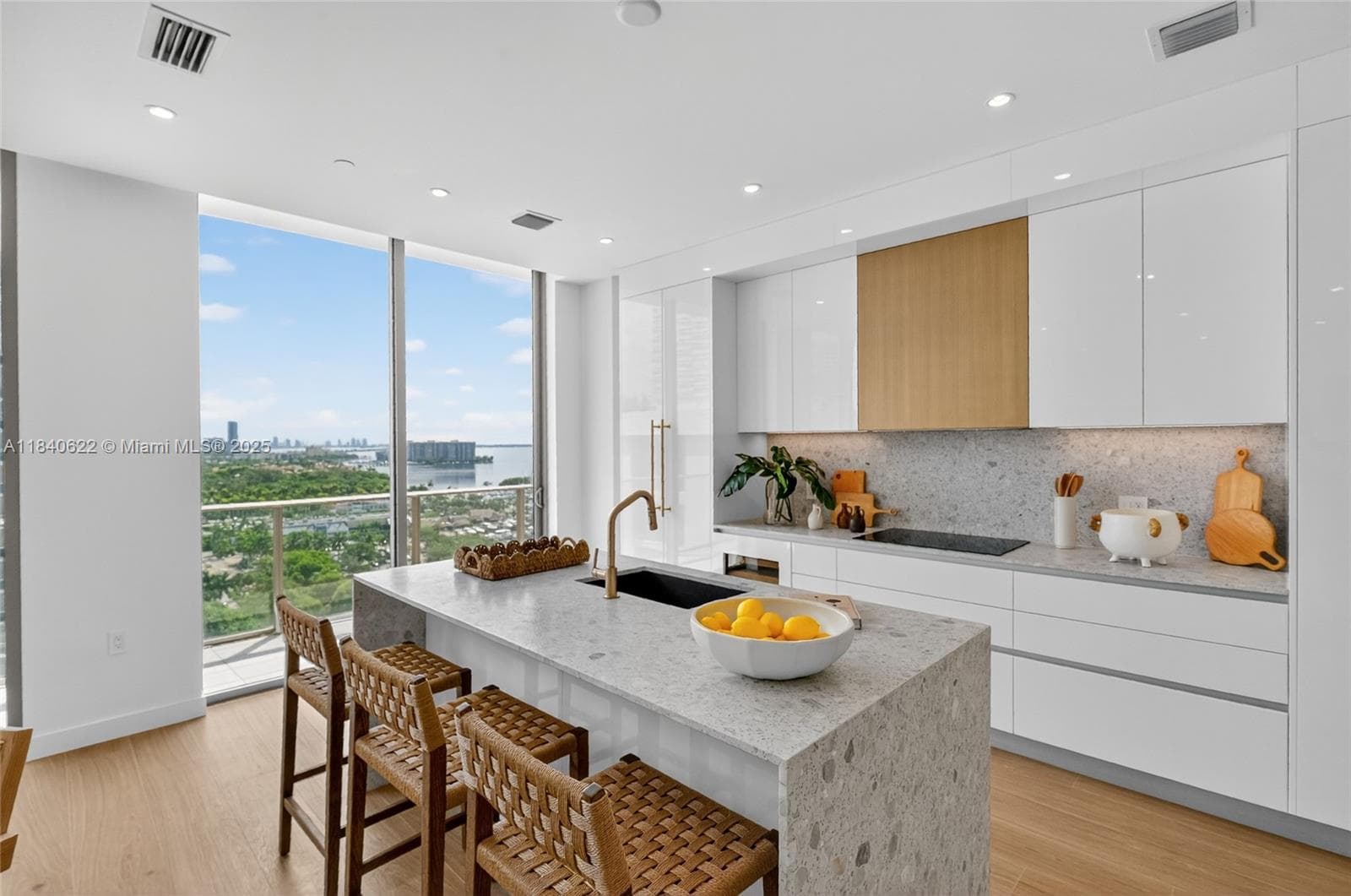 2655 S Bayshore Dr # 1401, Miami FL 33133 — 23