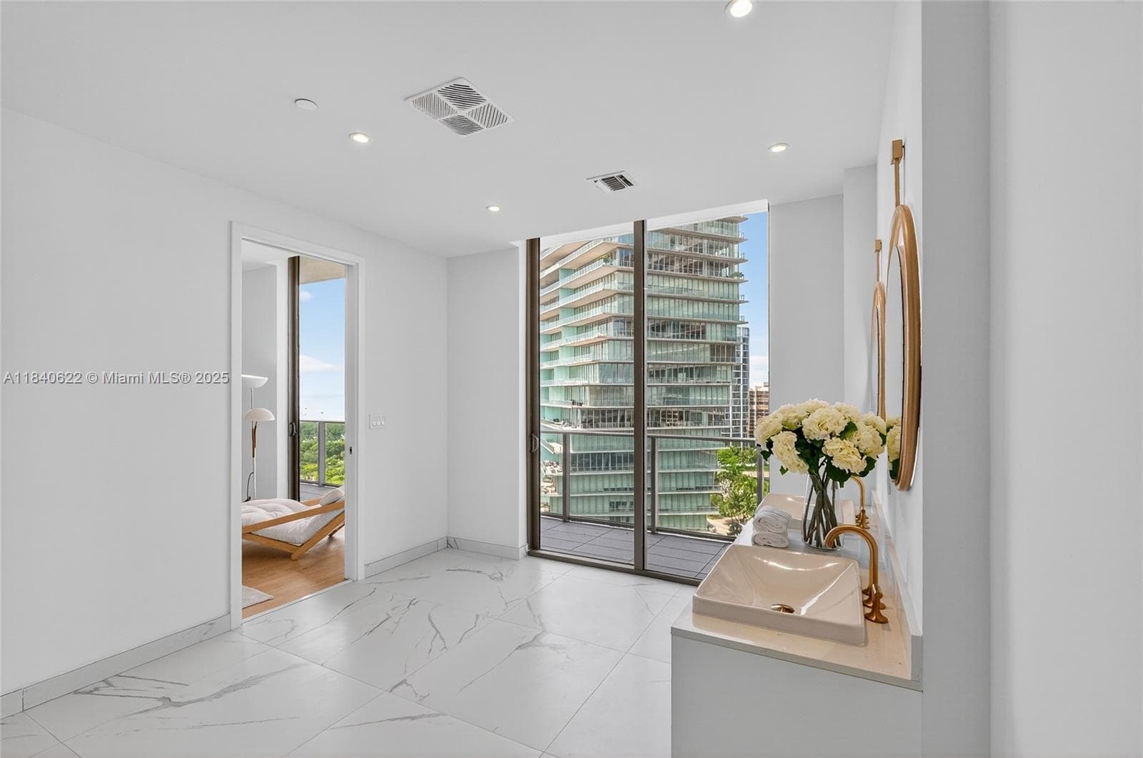 2655 S Bayshore Dr # 1401, Miami FL 33133 — 53