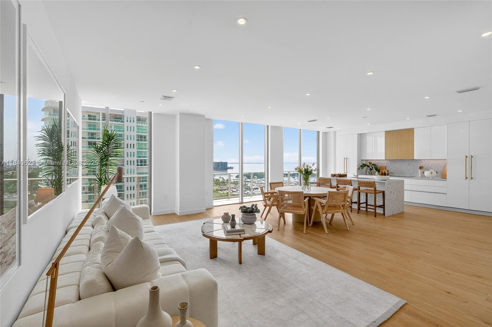 2655 S Bayshore Dr # 1401, Miami FL 33133 — 32