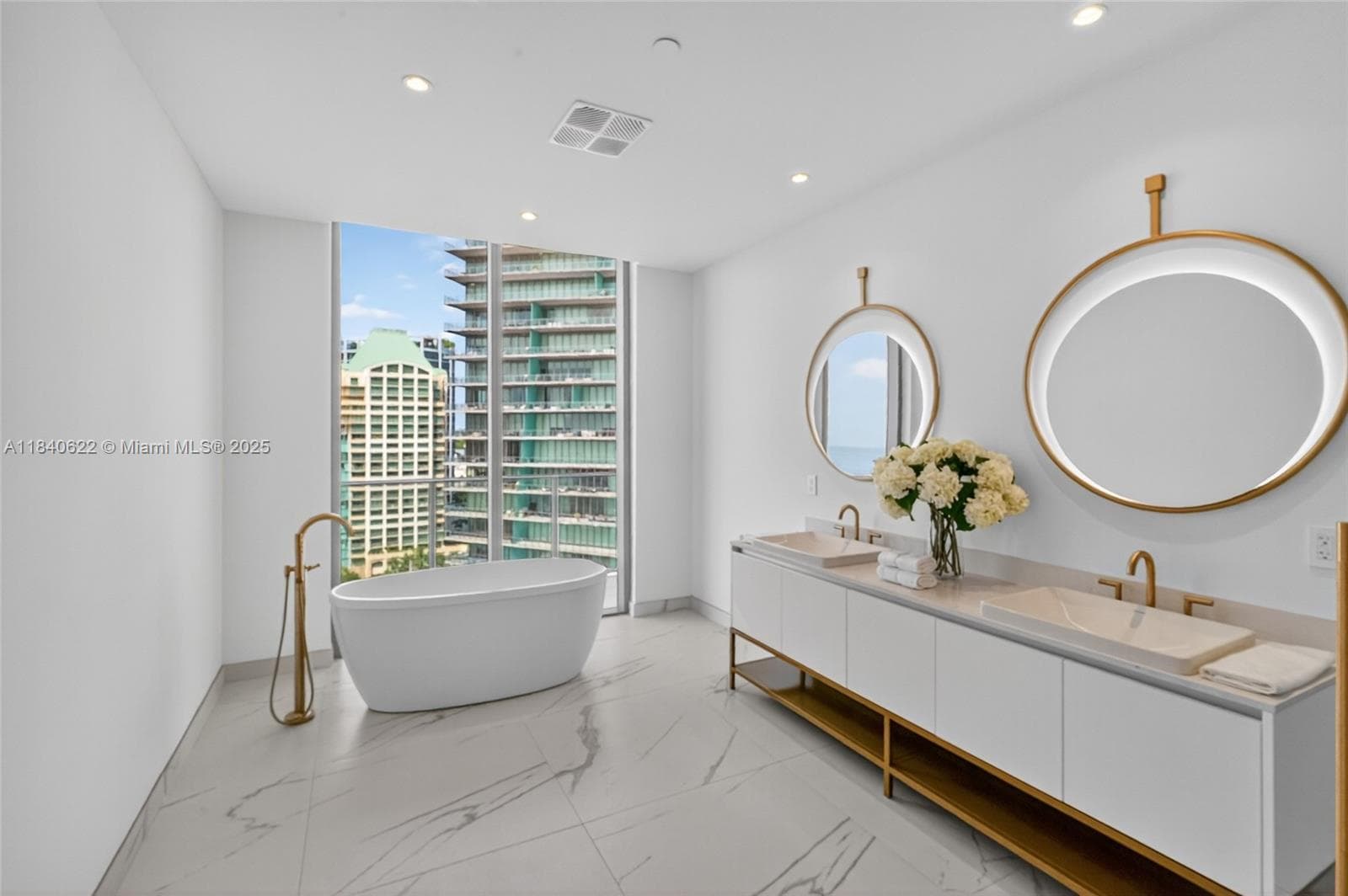 2655 S Bayshore Dr # 1401, Miami FL 33133 — 44