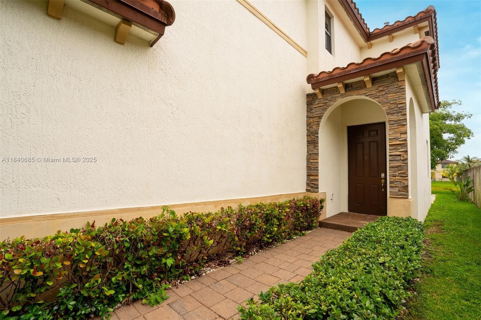 423 SE 33rd Ter, Homestead FL 33033 — 2