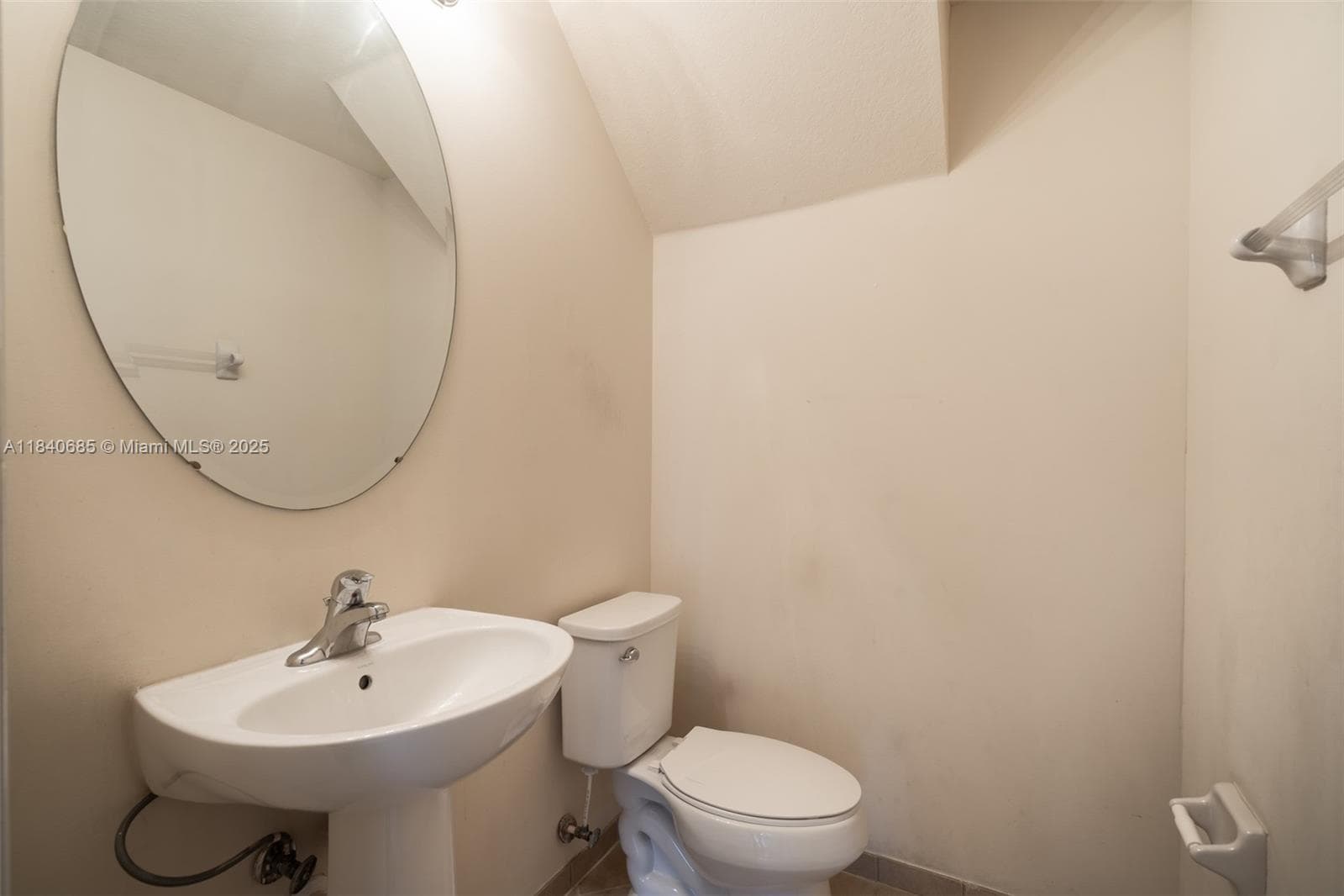 423 SE 33rd Ter, Homestead FL 33033 — 26