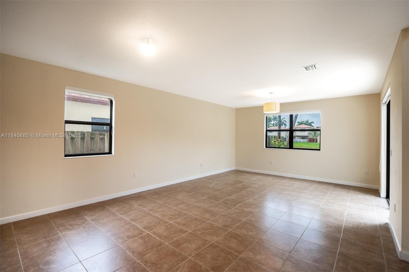423 SE 33rd Ter, Homestead FL 33033 — 11