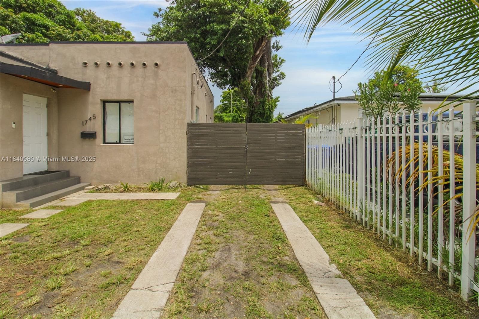 1745 NW 49th St, Miami FL 33142 — 6