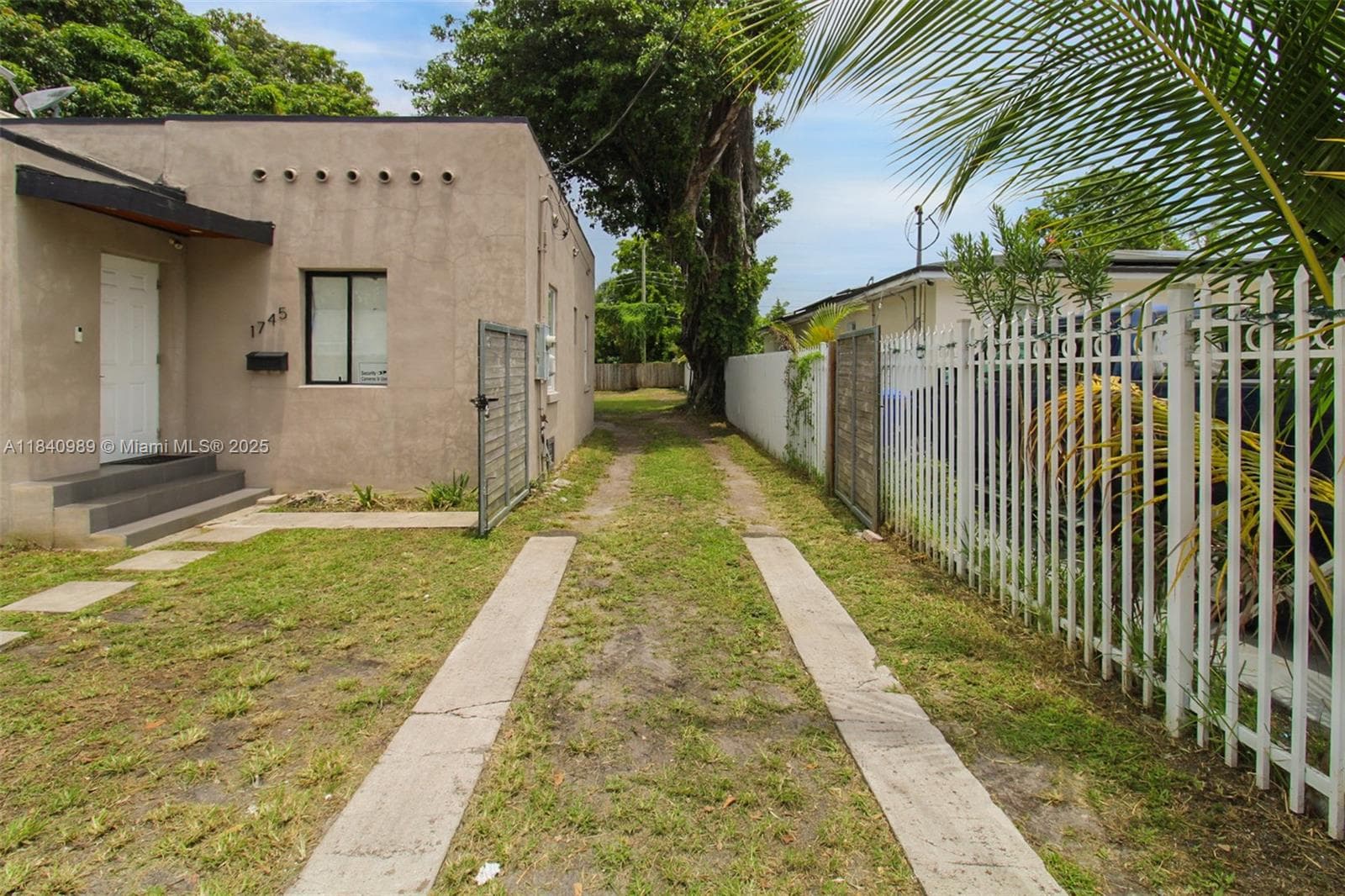 1745 NW 49th St, Miami FL 33142 — 3