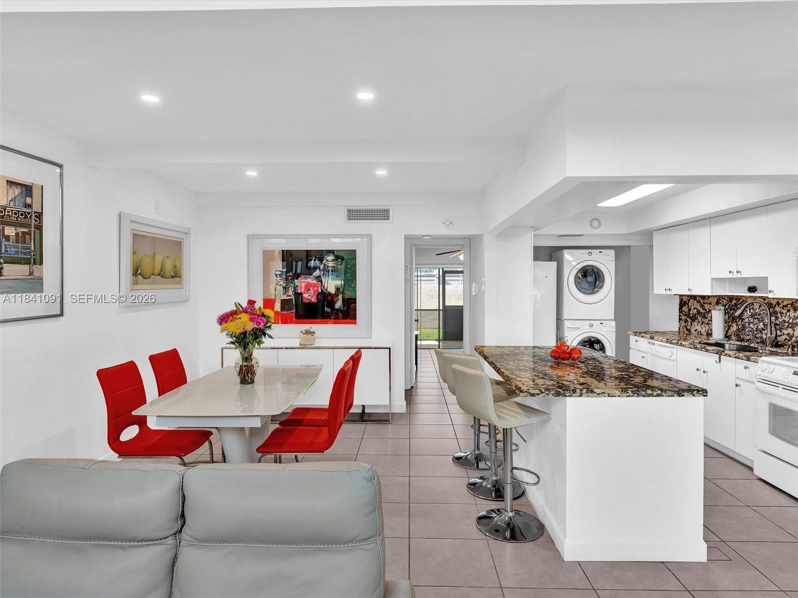 19200 NE 25th Ave # 323C, Miami FL 33180 — 23