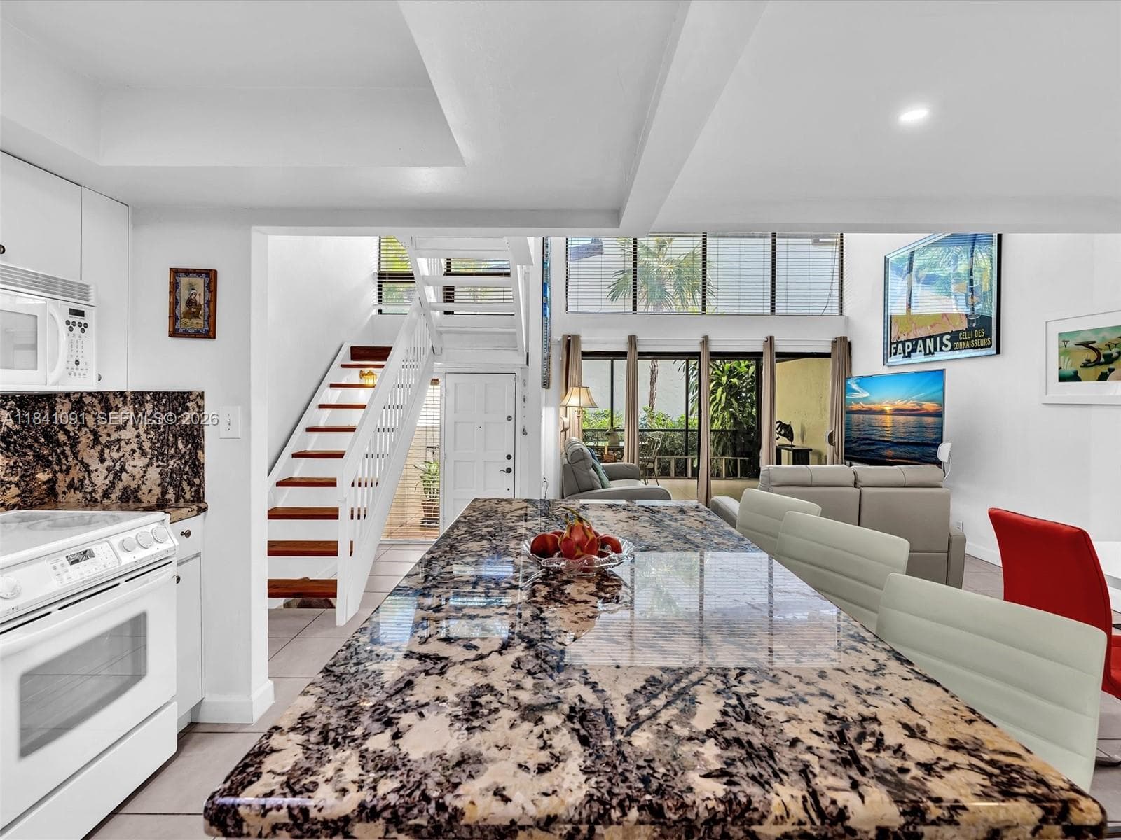 19200 NE 25th Ave # 323C, Miami FL 33180 — 17