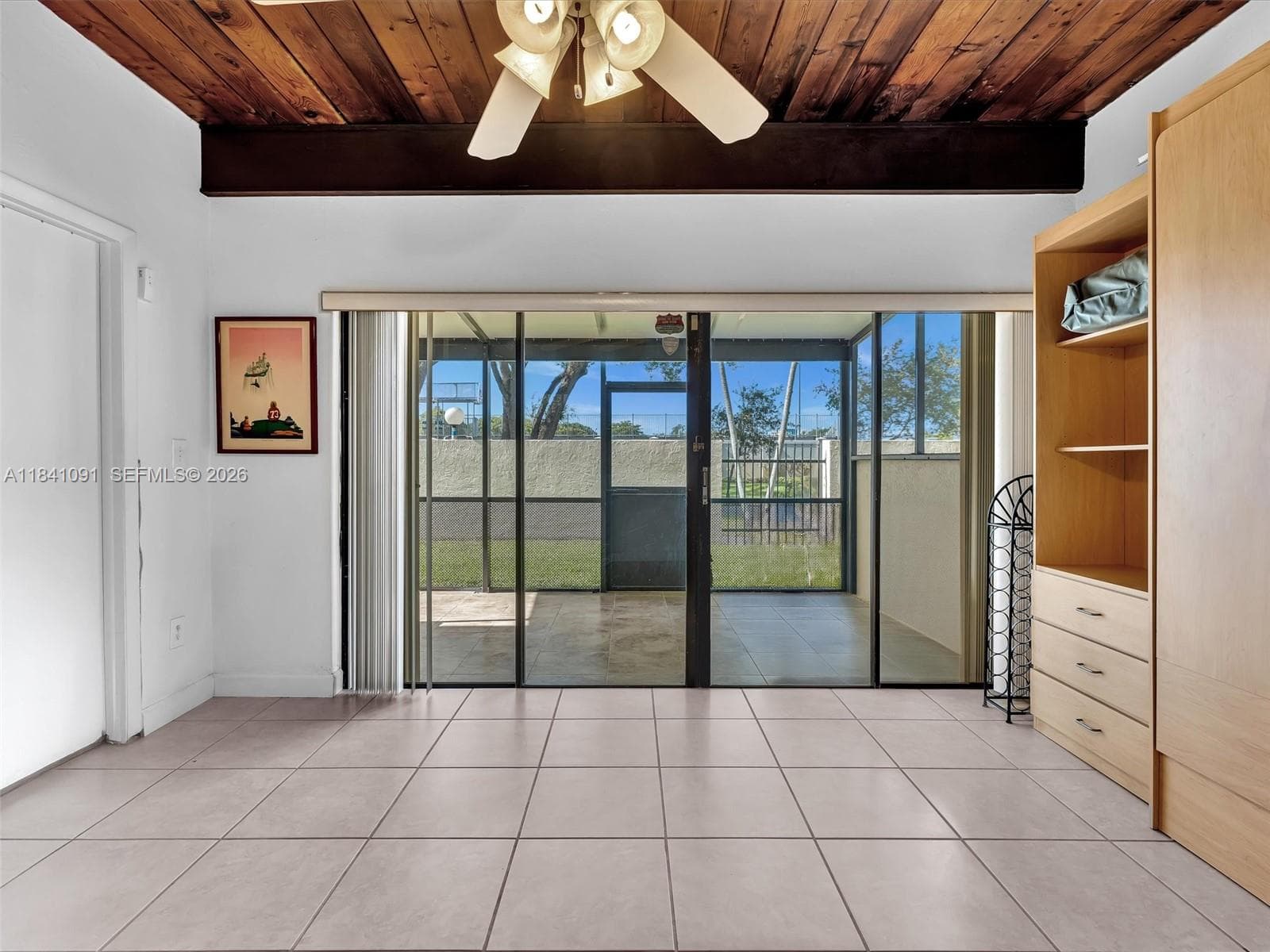 19200 NE 25th Ave # 323C, Miami FL 33180 — 32