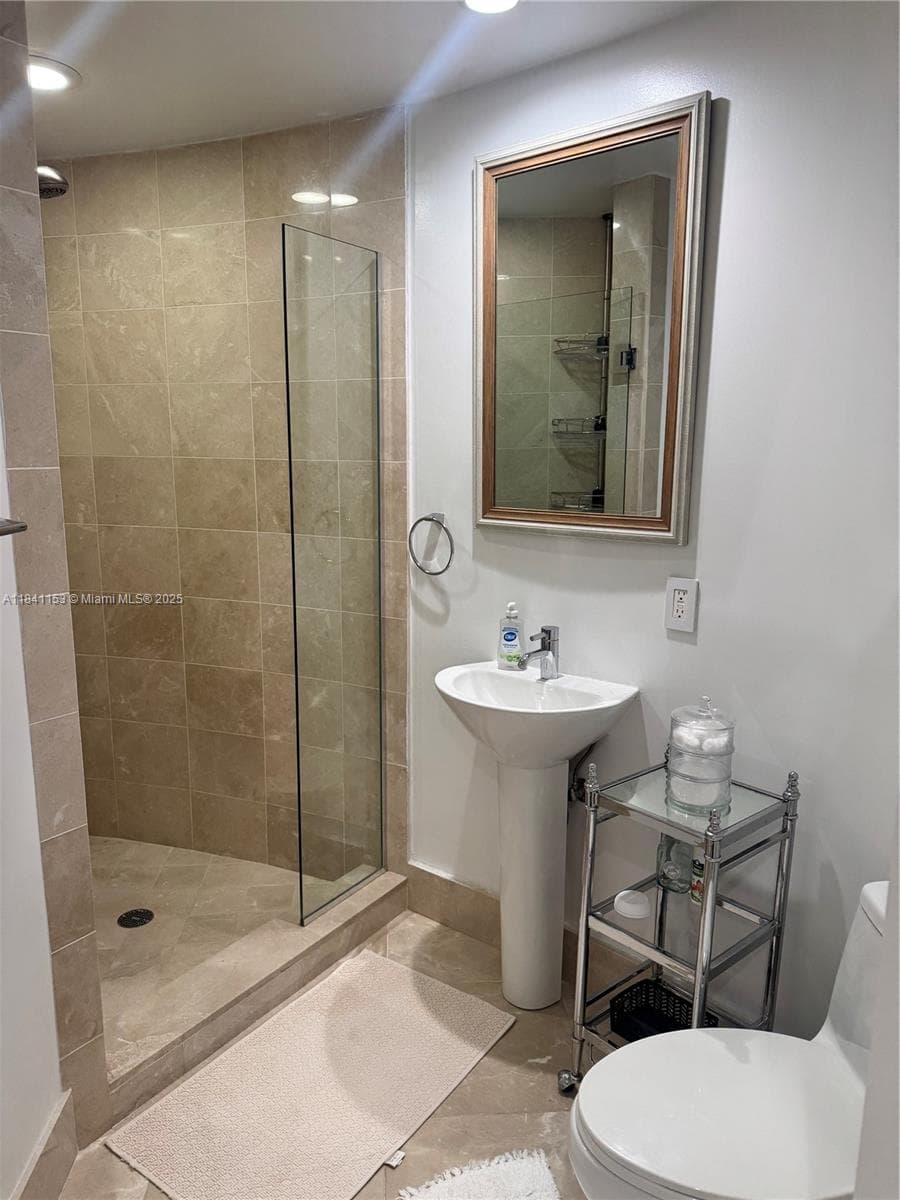 17001 Collins Ave # 1002, Sunny Isles Beach FL 33160 — 28