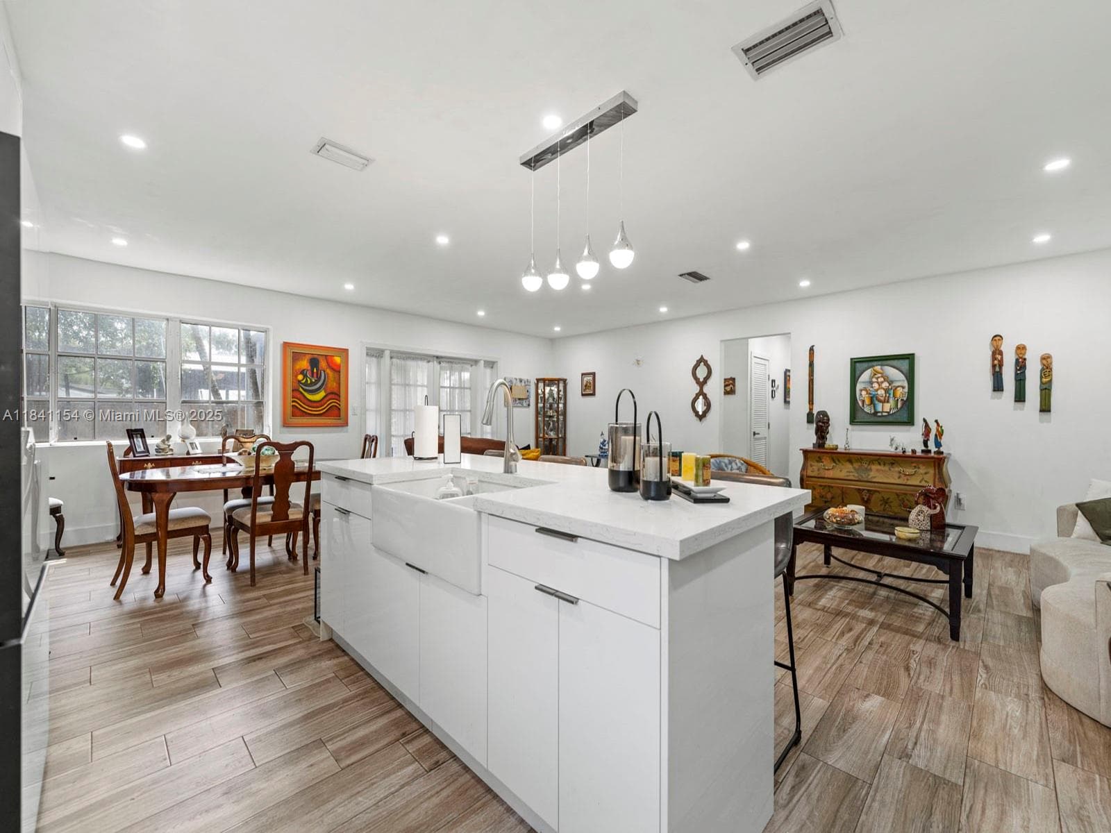19711 Whispering Pines Rd, Cutler Bay FL 33157 — 10