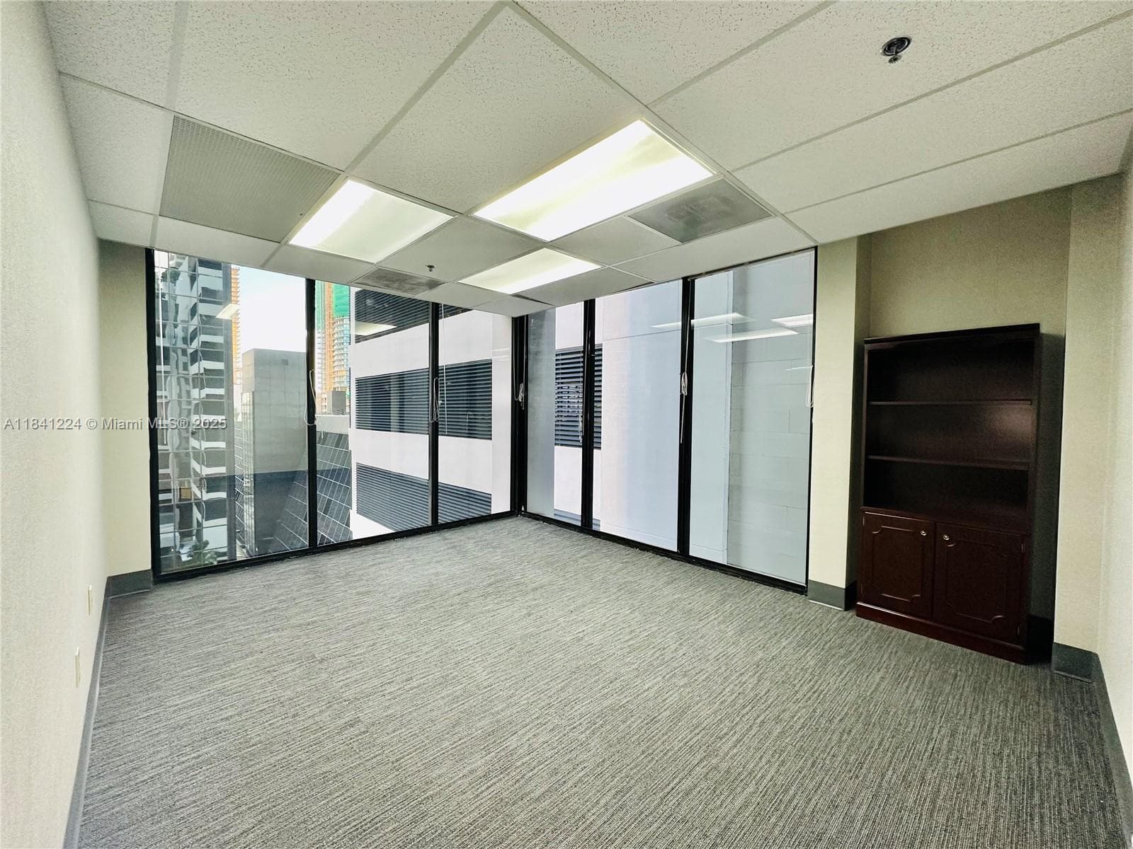 1110 Brickell Ave # 609B, Miami FL 33131 — 12