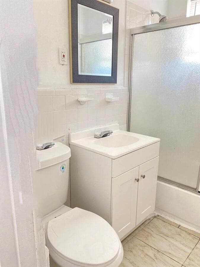 630 84th Street # 28, Miami Beach FL 33141 — 17