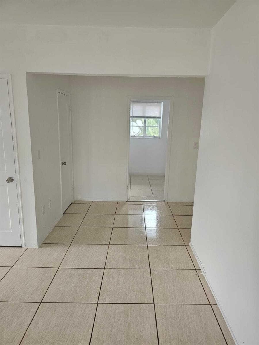 630 84th Street # 28, Miami Beach FL 33141 — 12