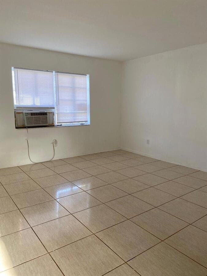 630 84th Street # 28, Miami Beach FL 33141 — 21