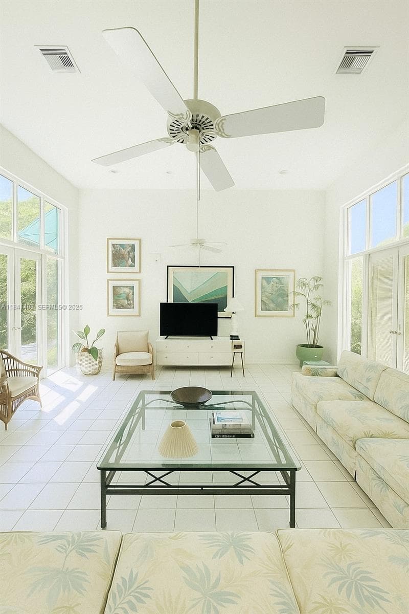 6002 SW 79th Ct, Miami FL 33143 — 38