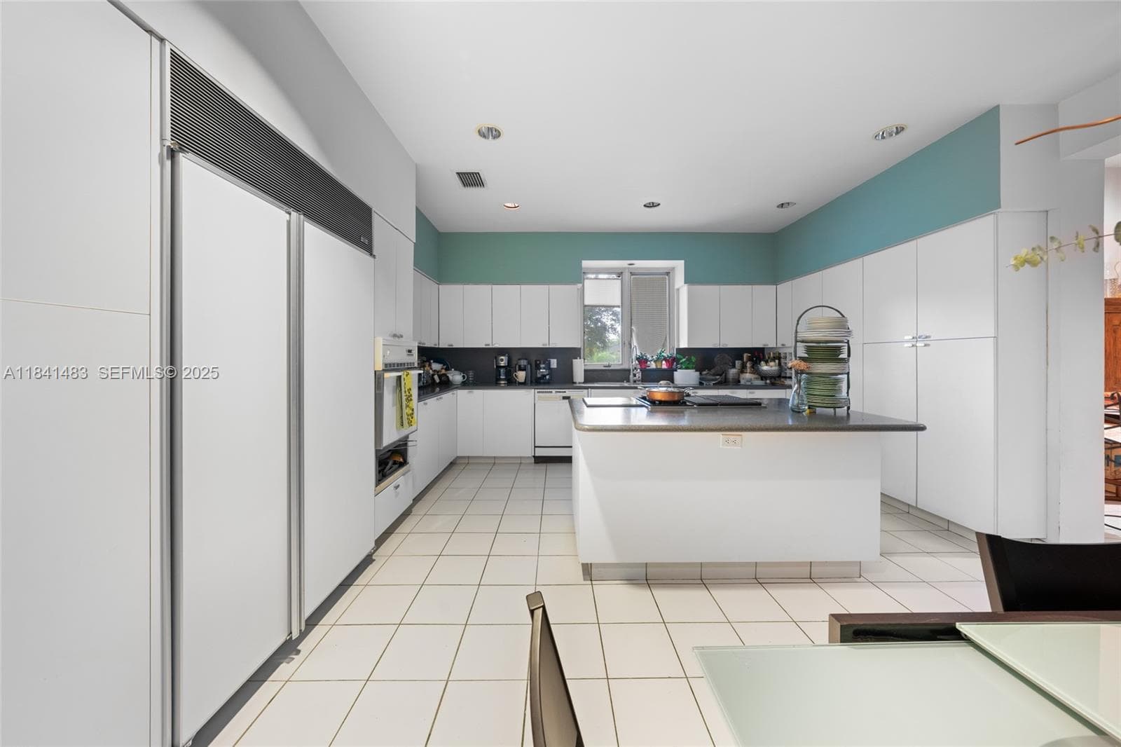 6002 SW 79th Ct, Miami FL 33143 — 19