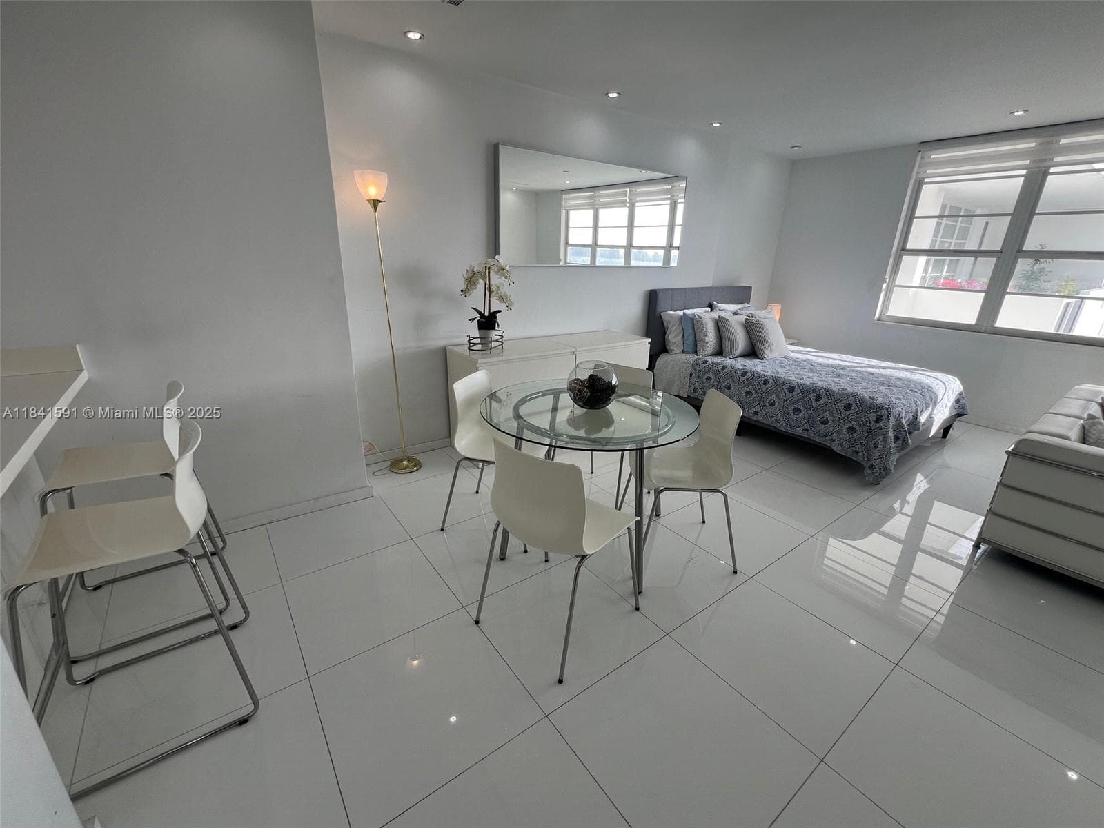 100 Lincoln Rd # 1601, Miami Beach FL 33139 — 9