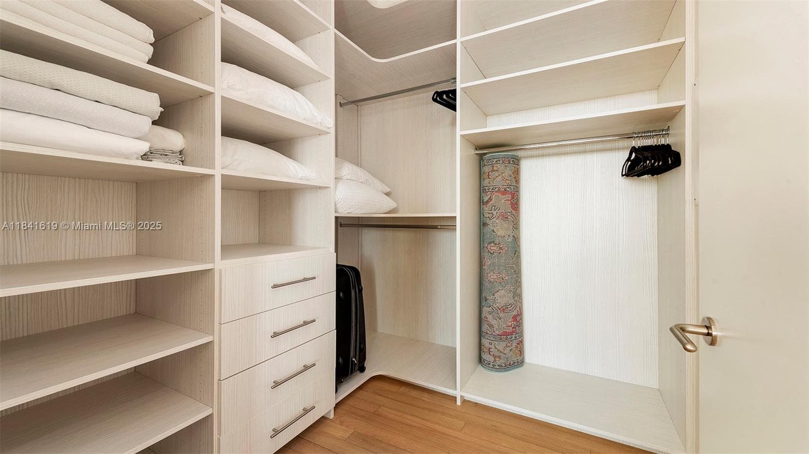 2901 Collins Ave # 1403, Miami Beach FL 33140 — 15