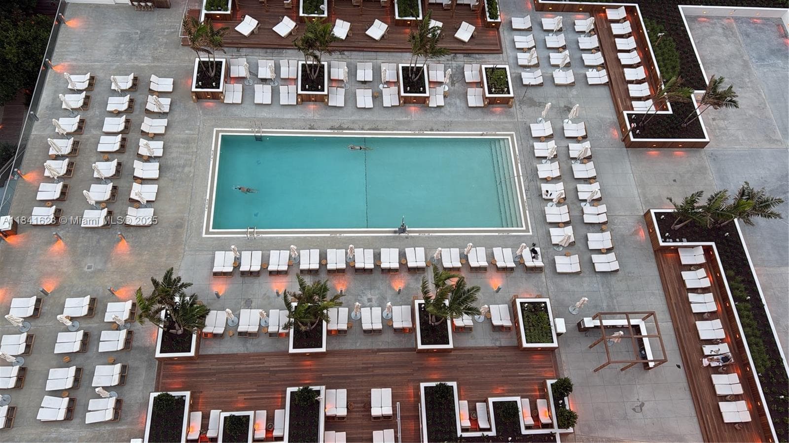 2301 Collins Ave # 625, Miami Beach FL 33139 — 26