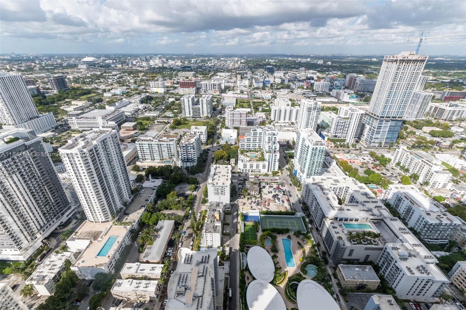 700 NE 24 ST # 5005, Miami FL 33137 — 30